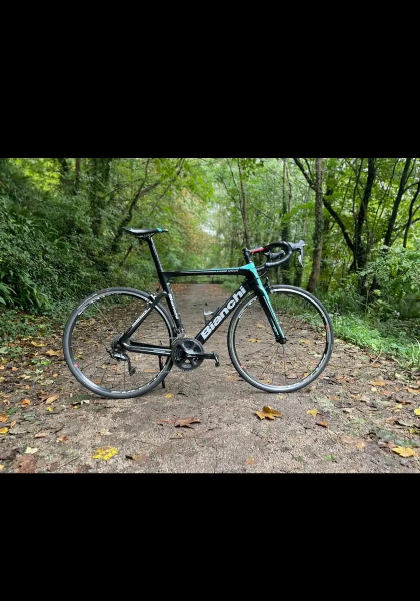 Road Bike Bianchi - Image 1