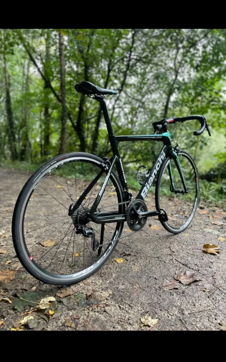 Road Bike Bianchi - Image 2