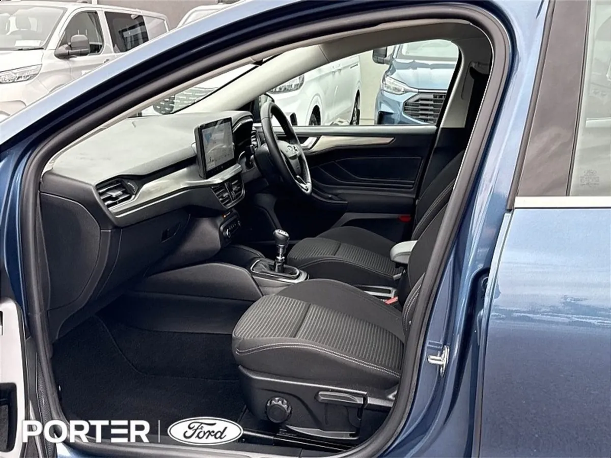 Ford Focus 1.0 Mhev Titanium 125PS - Image 4