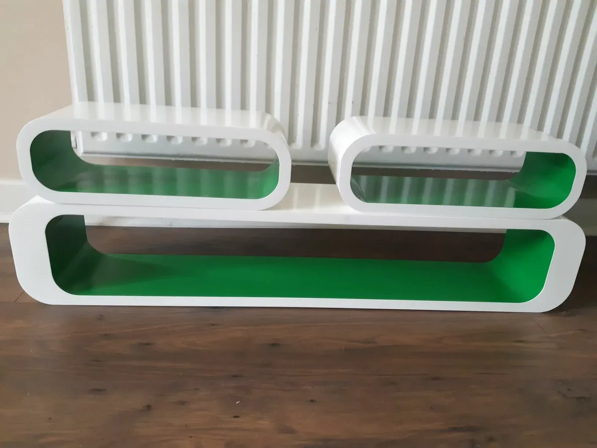 Wall shelves - Image 2