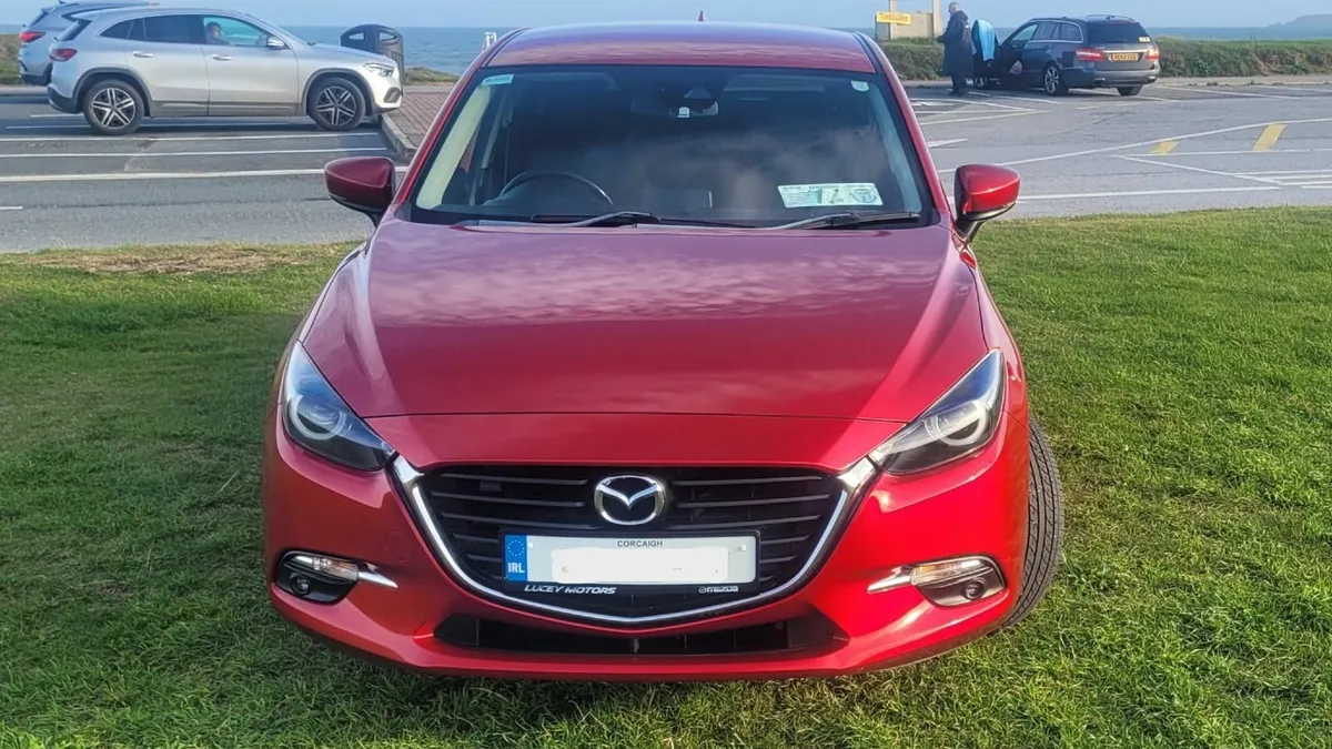 Mazda Mazda3 2018 - Image 2
