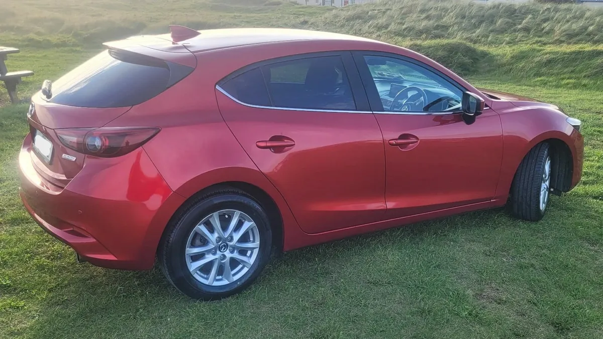 Mazda Mazda3 2018 - Image 4
