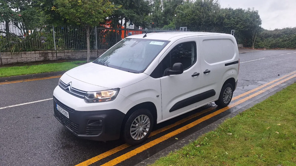 Citroen Berlingo 2022 - Image 1