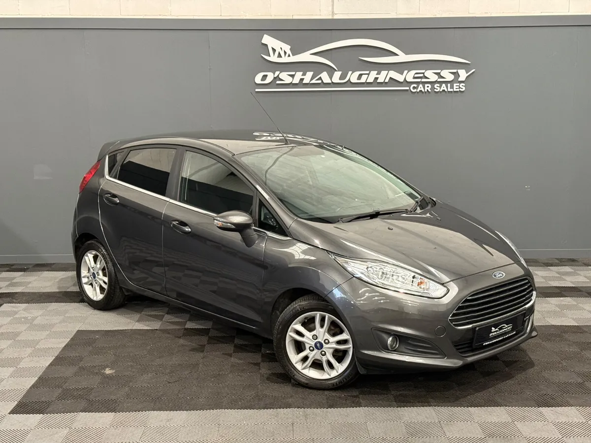 Ford Fiesta 2016 35000 MILES NCT TAX €8950 - Image 3
