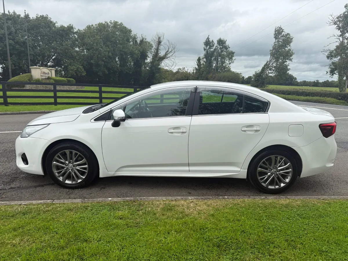2.0 TDI LUNA MODEL  ONE OWNER - Image 4