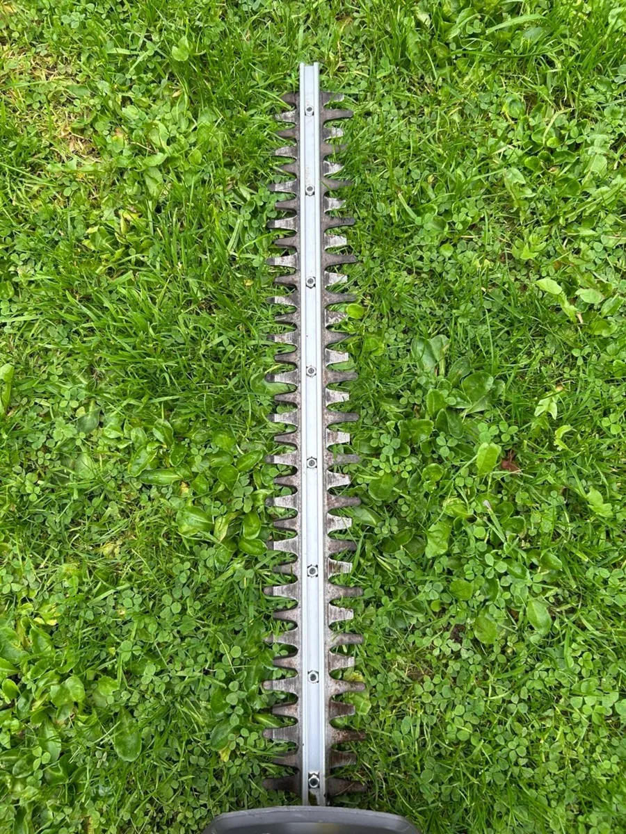 Husqvarna 122HD60 hedge trimmer - Image 3