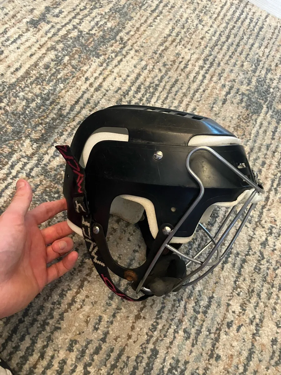 Senior oldstyle cooler helmet - Image 3