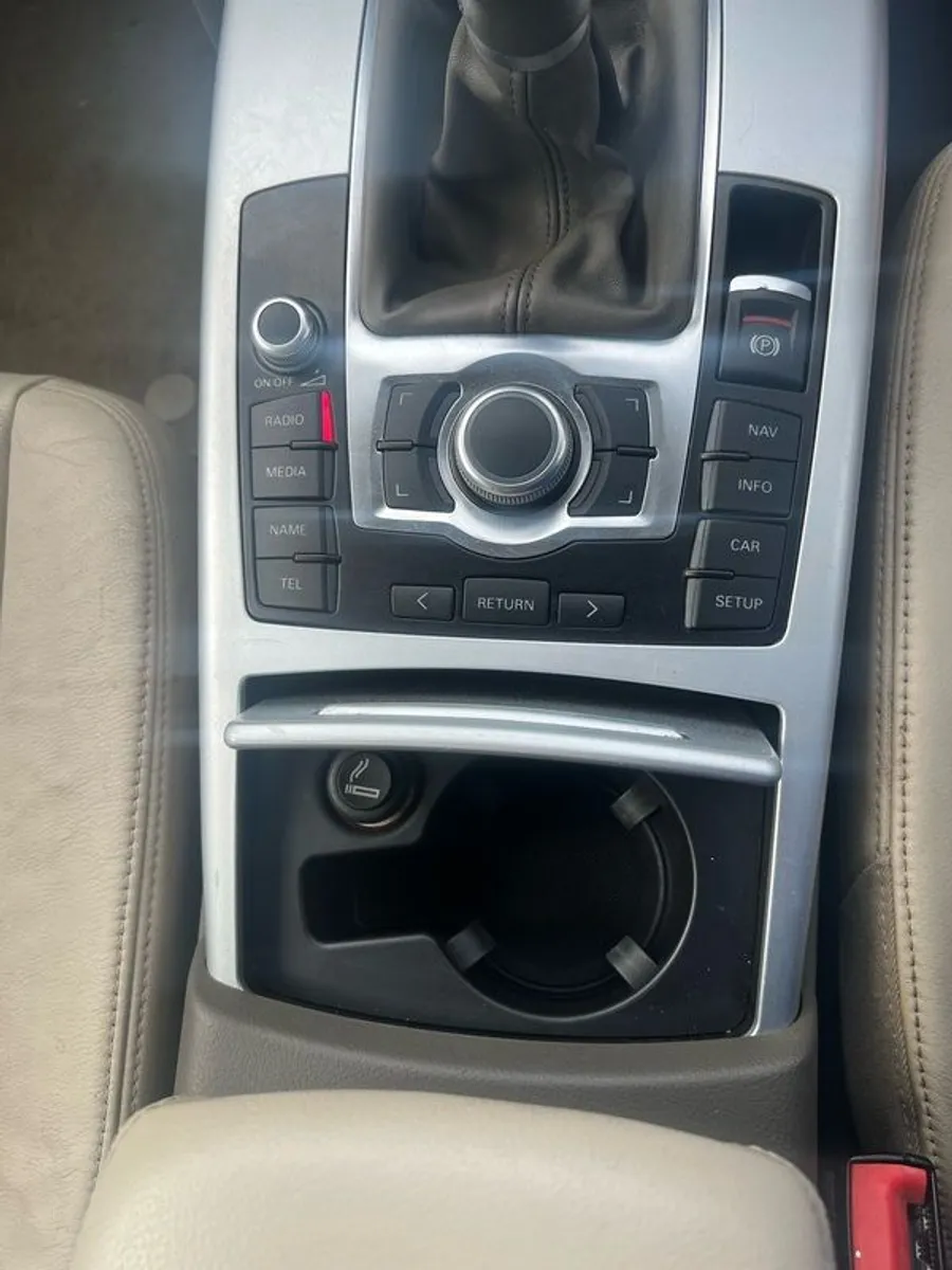 2010 Audi A6 - Image 2