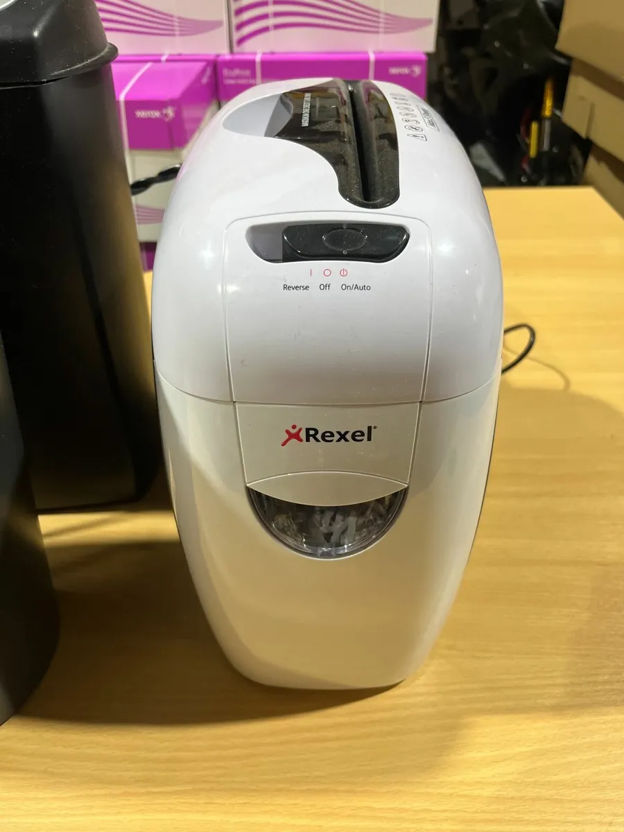 Office Shredder - Image 4