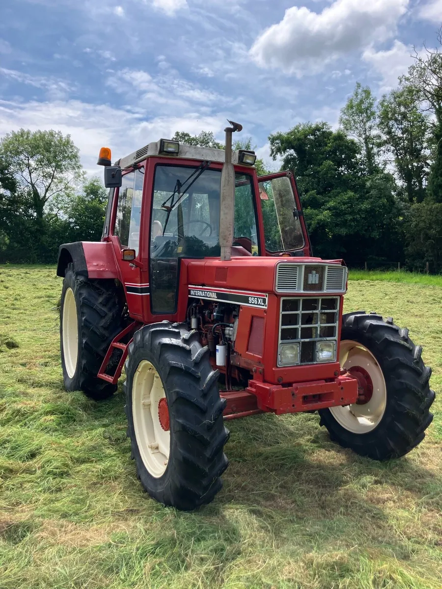 International 956xl - Image 1