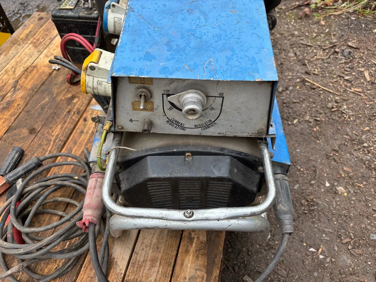 DIESEL WELDERGENERATOR - Image 3