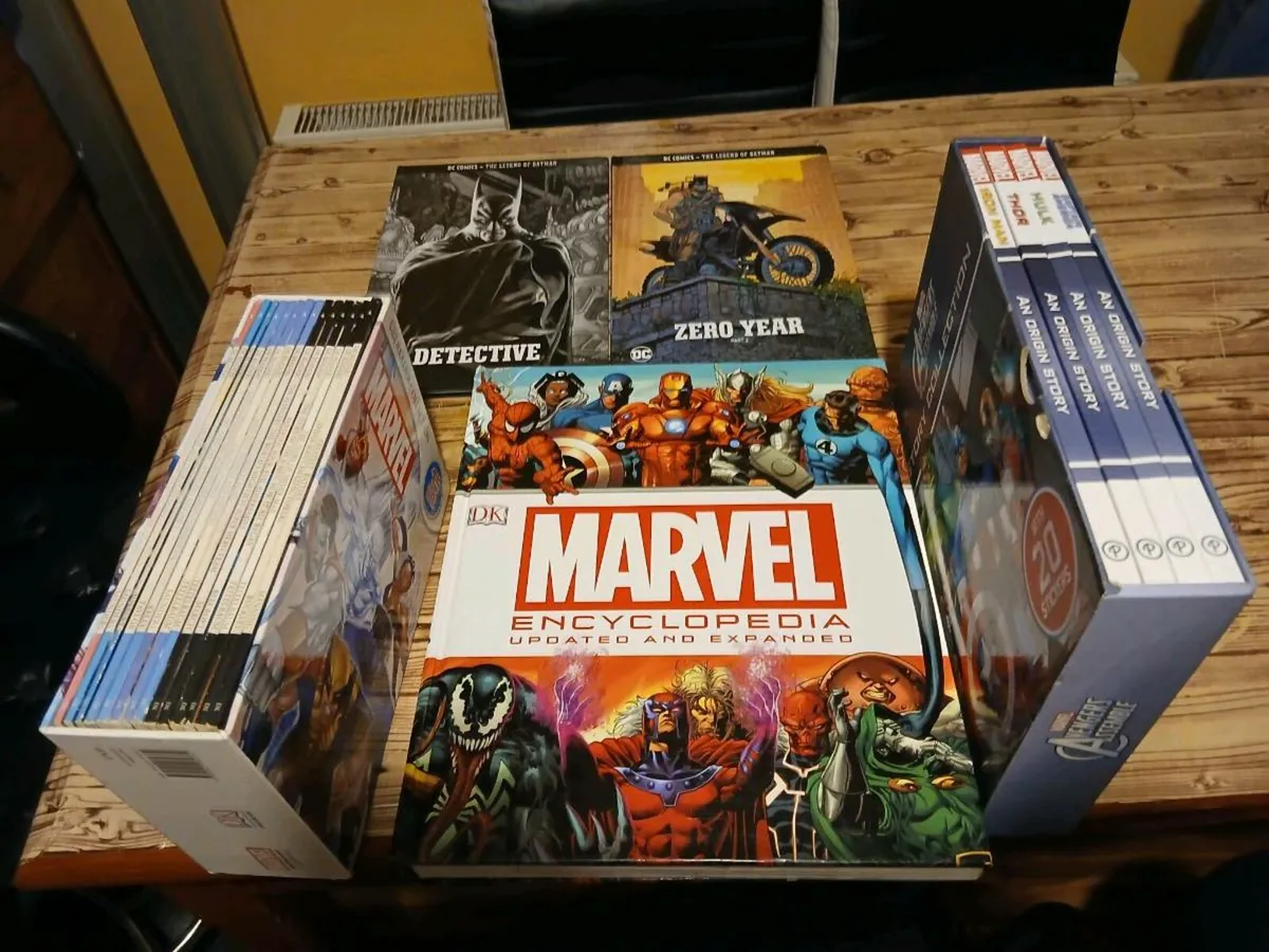 Selection of Marvel and DC books - Image 2