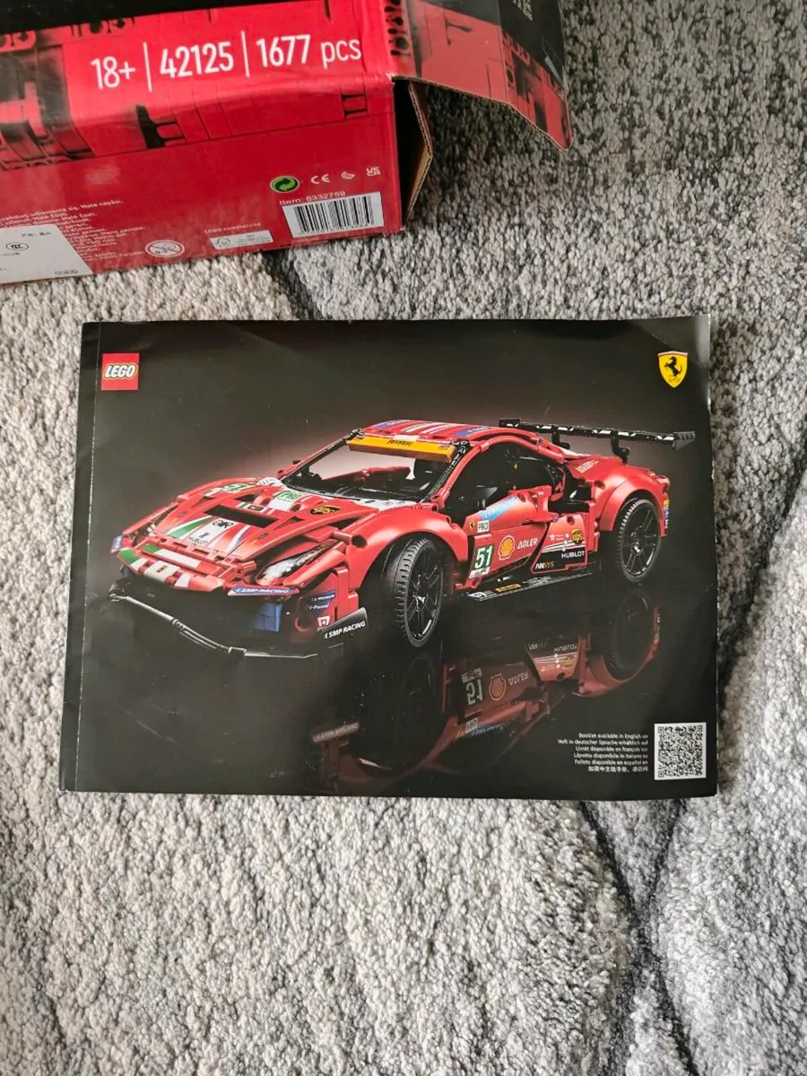 Ferrari 488 GTE Lego - Image 1