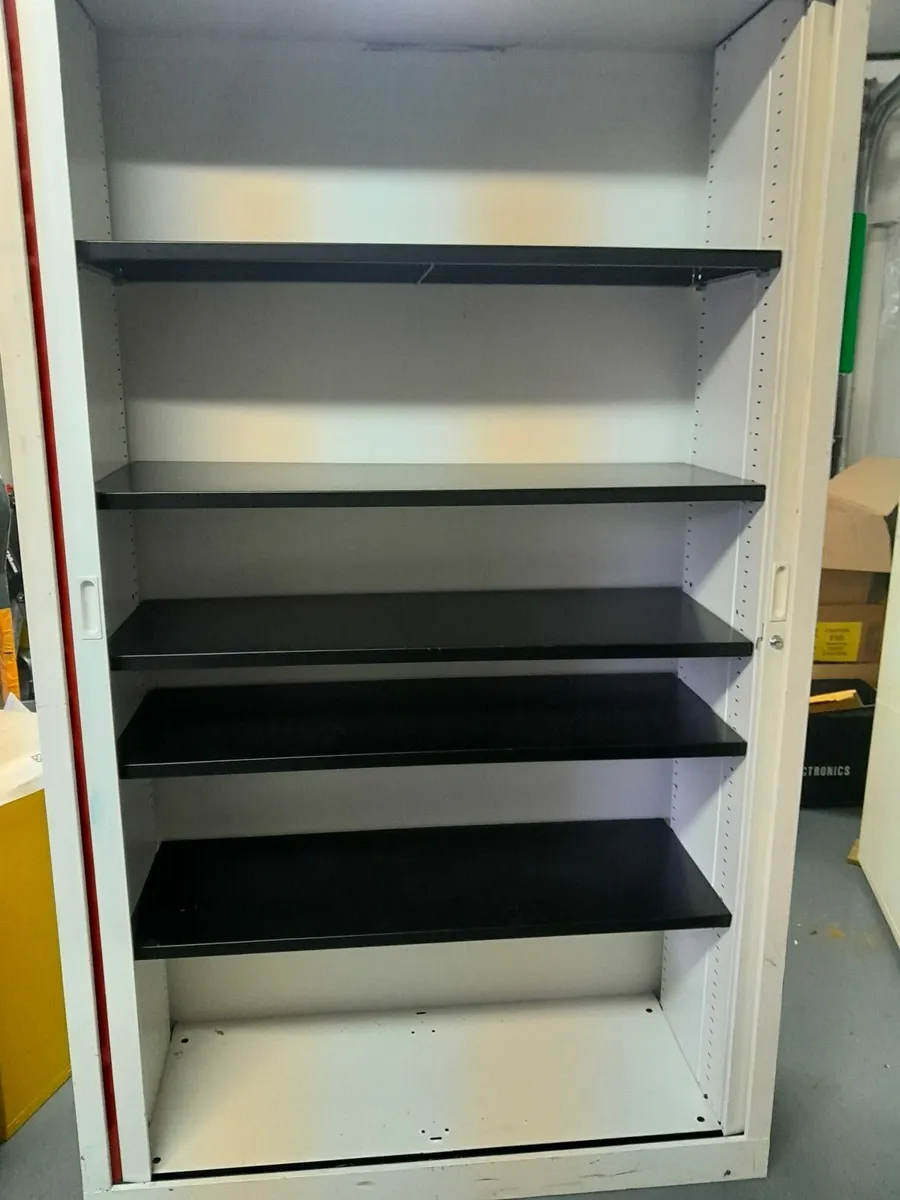 Metal Cabinet - Image 3