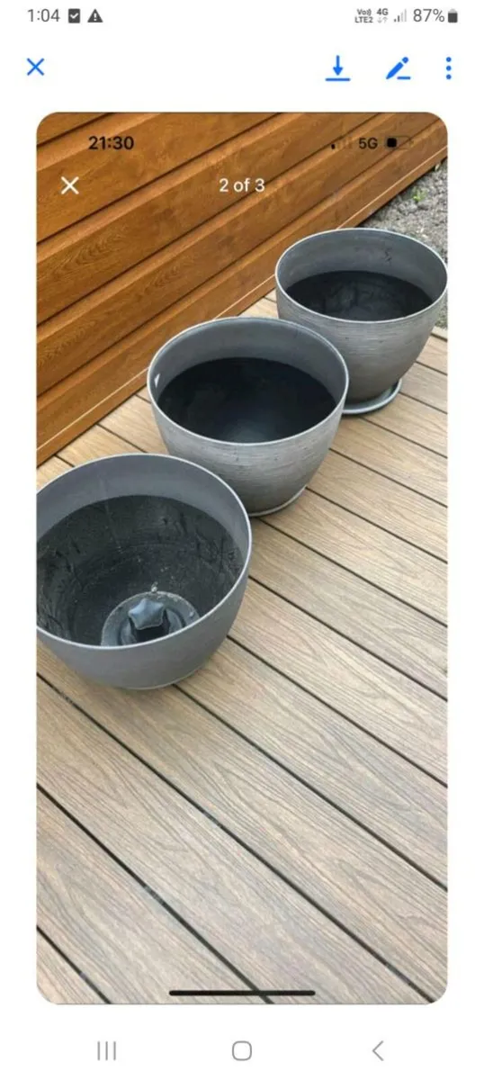 Patio flower pots - Image 2