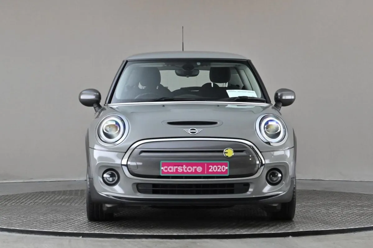 MINI Cooper S SE L1 3DR - Image 2
