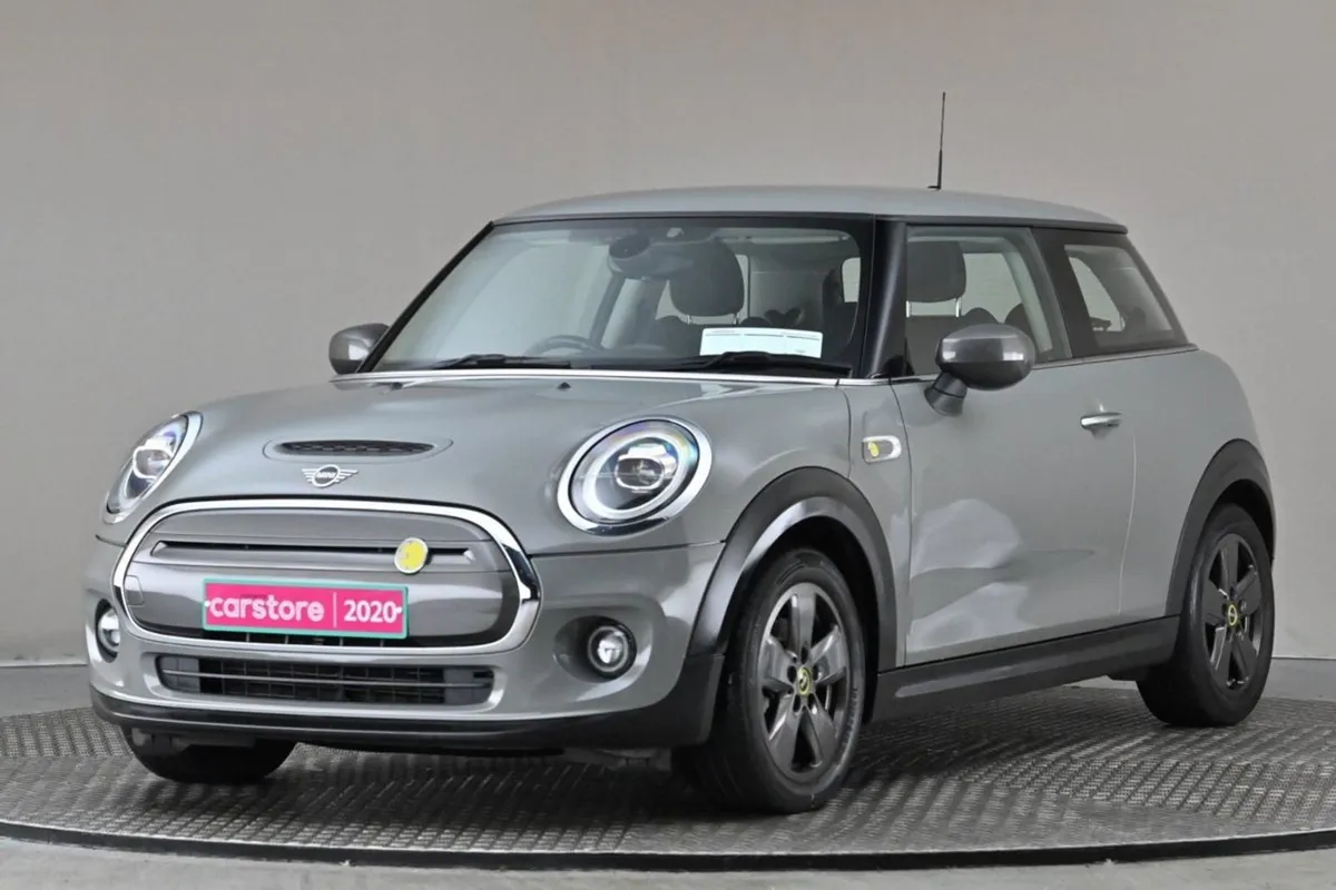 MINI Cooper S SE L1 3DR - Image 3