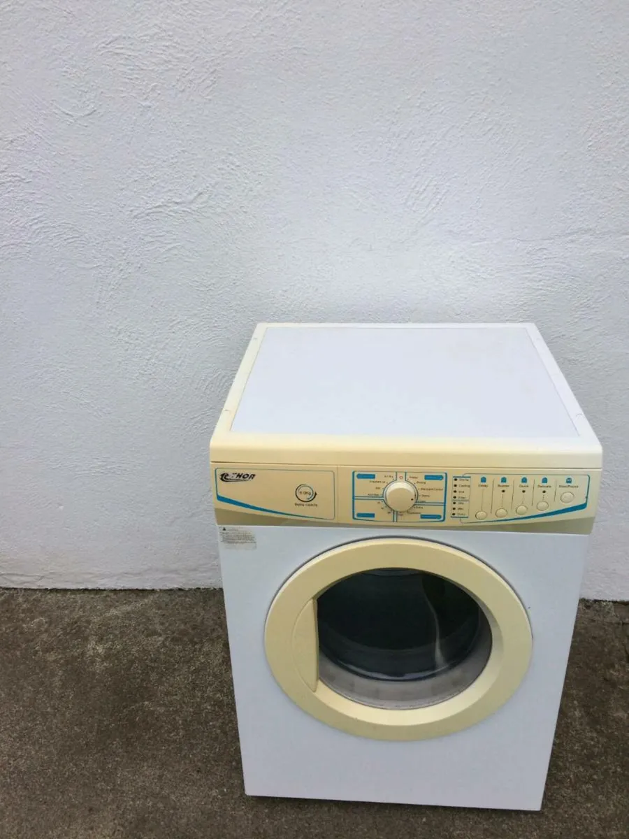 6KG Clothes Dryer - Image 1