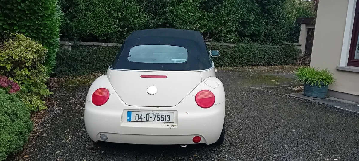 Volkswagen Beetle 2004 - Image 4