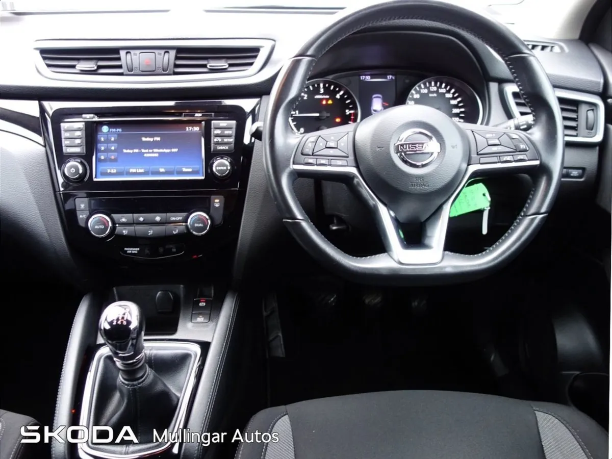 Nissan QASHQAI 1.5 DSL SV - Image 2
