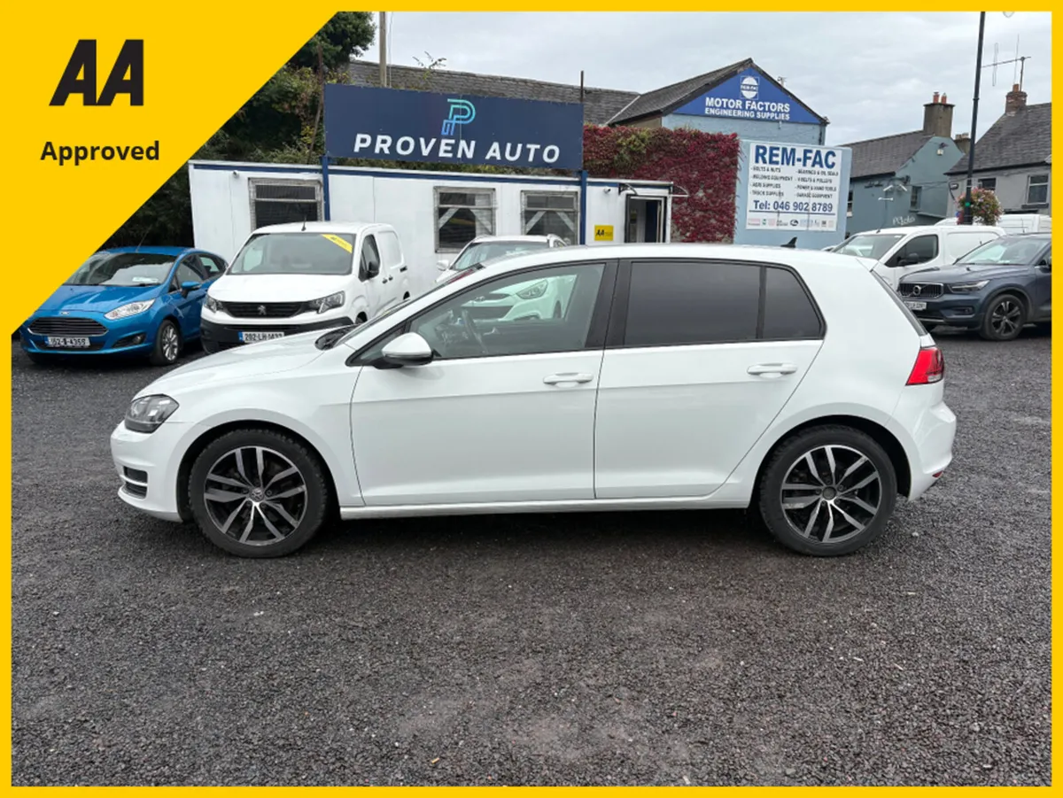 Volkswagen Golf 1.4 DBA-AUCPT 5DR AUTO - Image 4