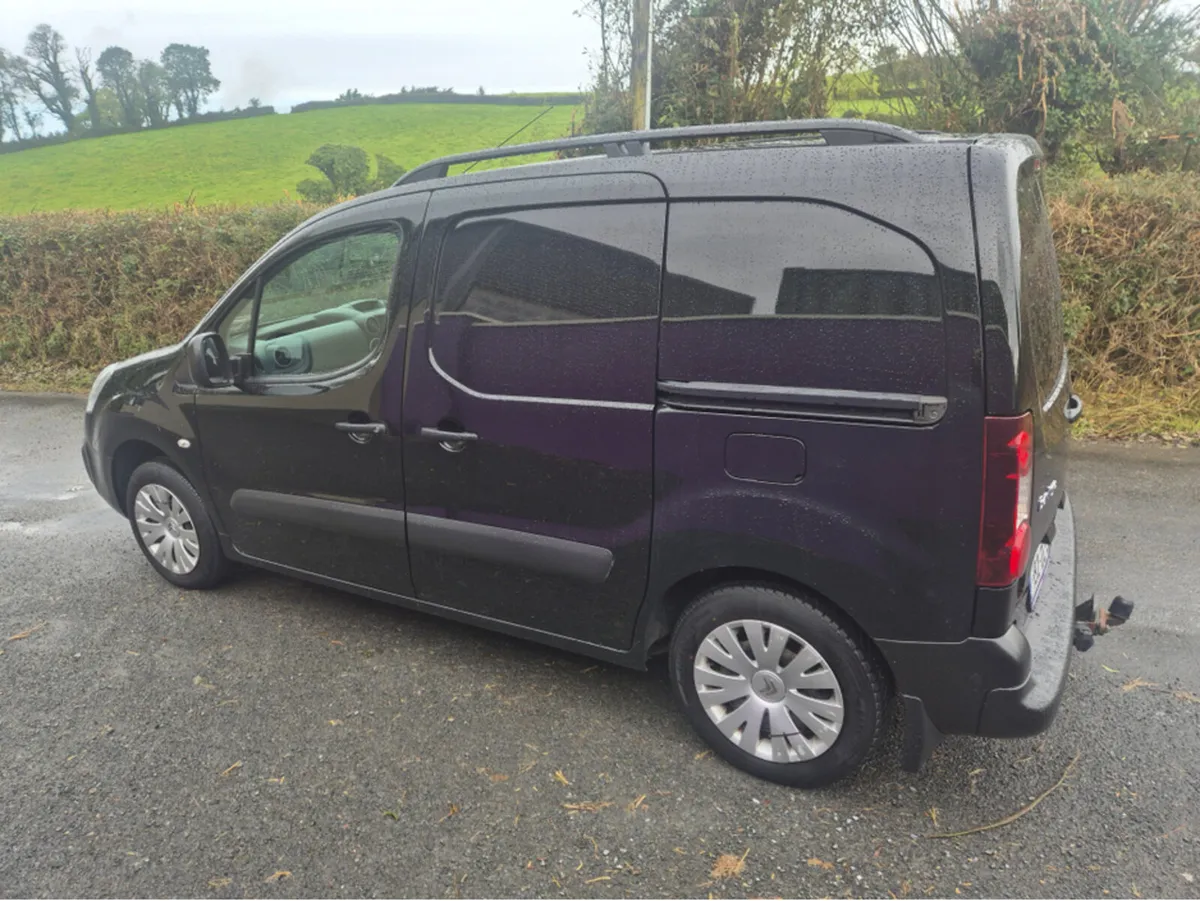Citroen Berlingo LX BLUEHDI 75 625KG S SWB MY40 3 - Image 4
