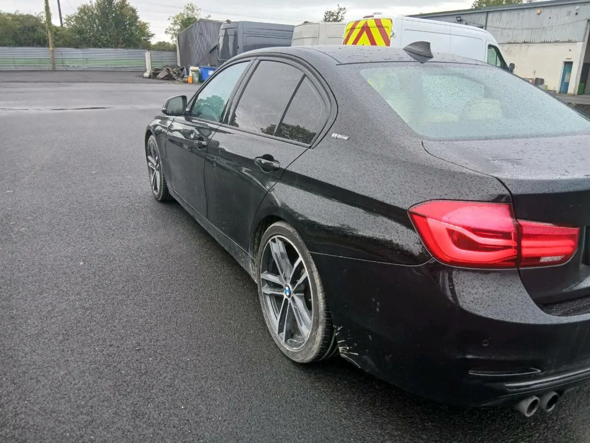 Bmw 330e 2016 f30 deposit taken - Image 4