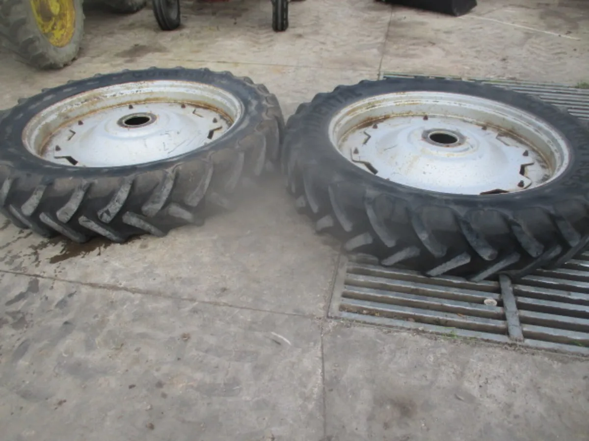 340/85R48 Wheels  To Suit MF, Case or Fiat - Image 1