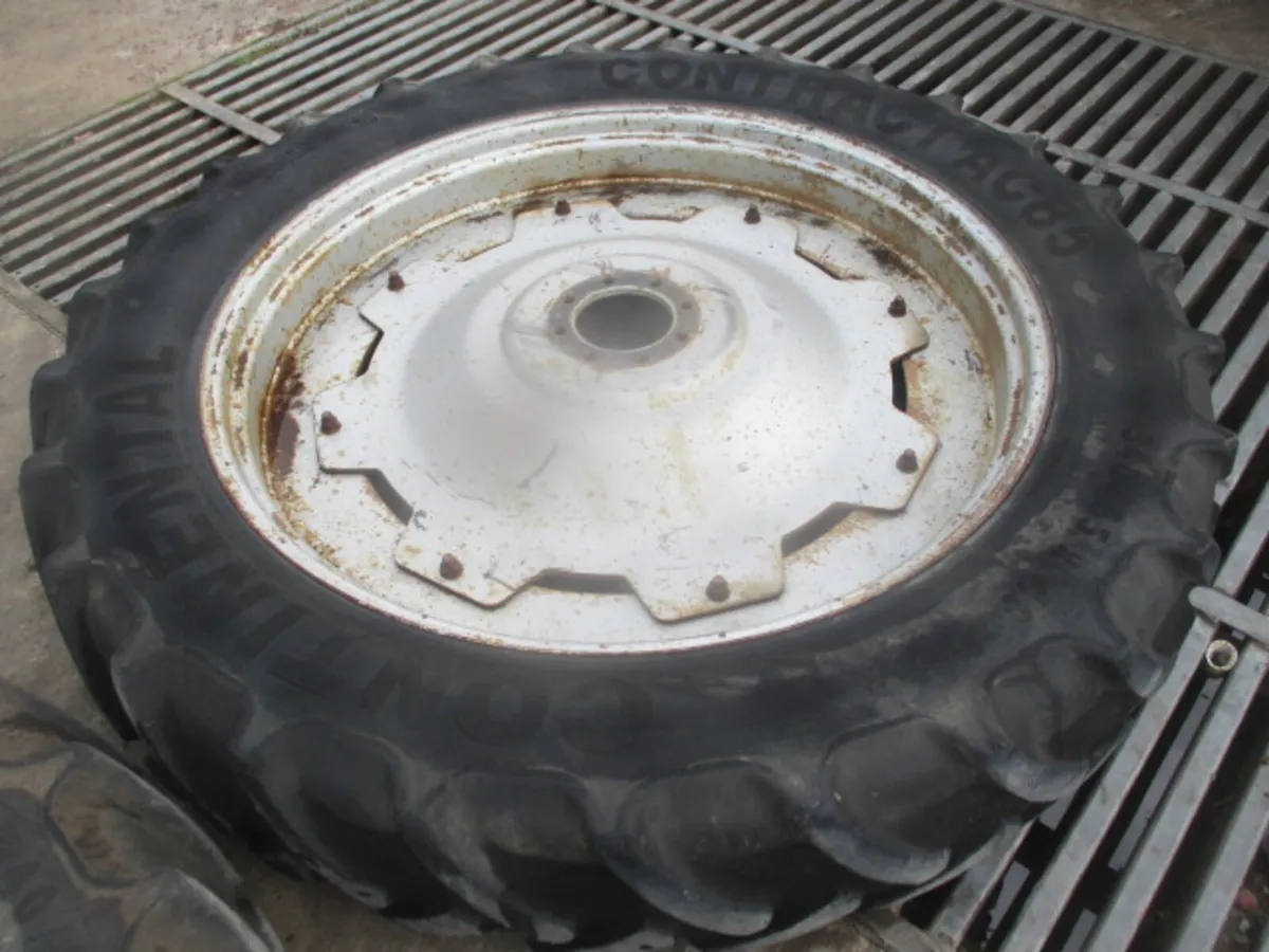 340/85R48 Wheels  To Suit MF, Case or Fiat - Image 3