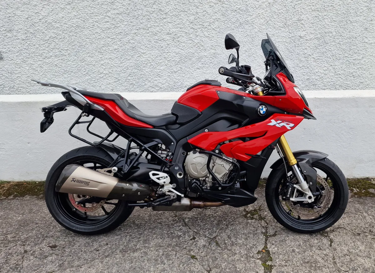 S1000XR @ Doyles Athlone - Image 3