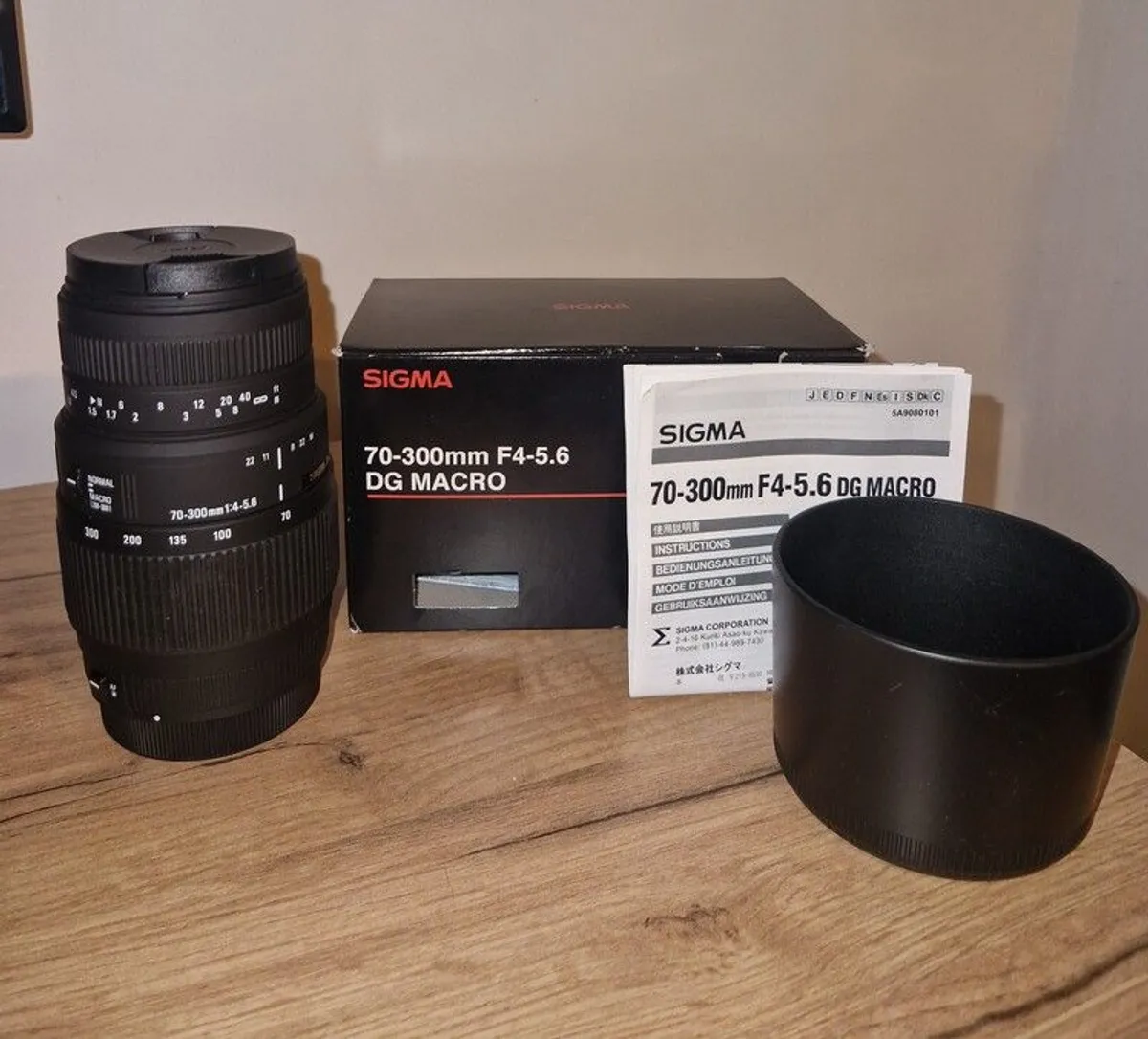 Sigma 70-300mm lens F4-5.6 DG Macro