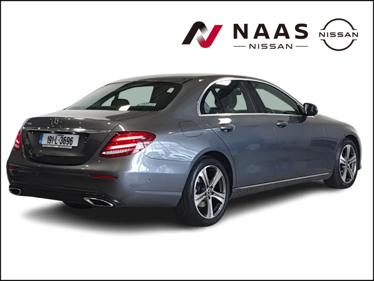 Mercedes-Benz E-Class E220 D SE 4DR AUTO - Image 4