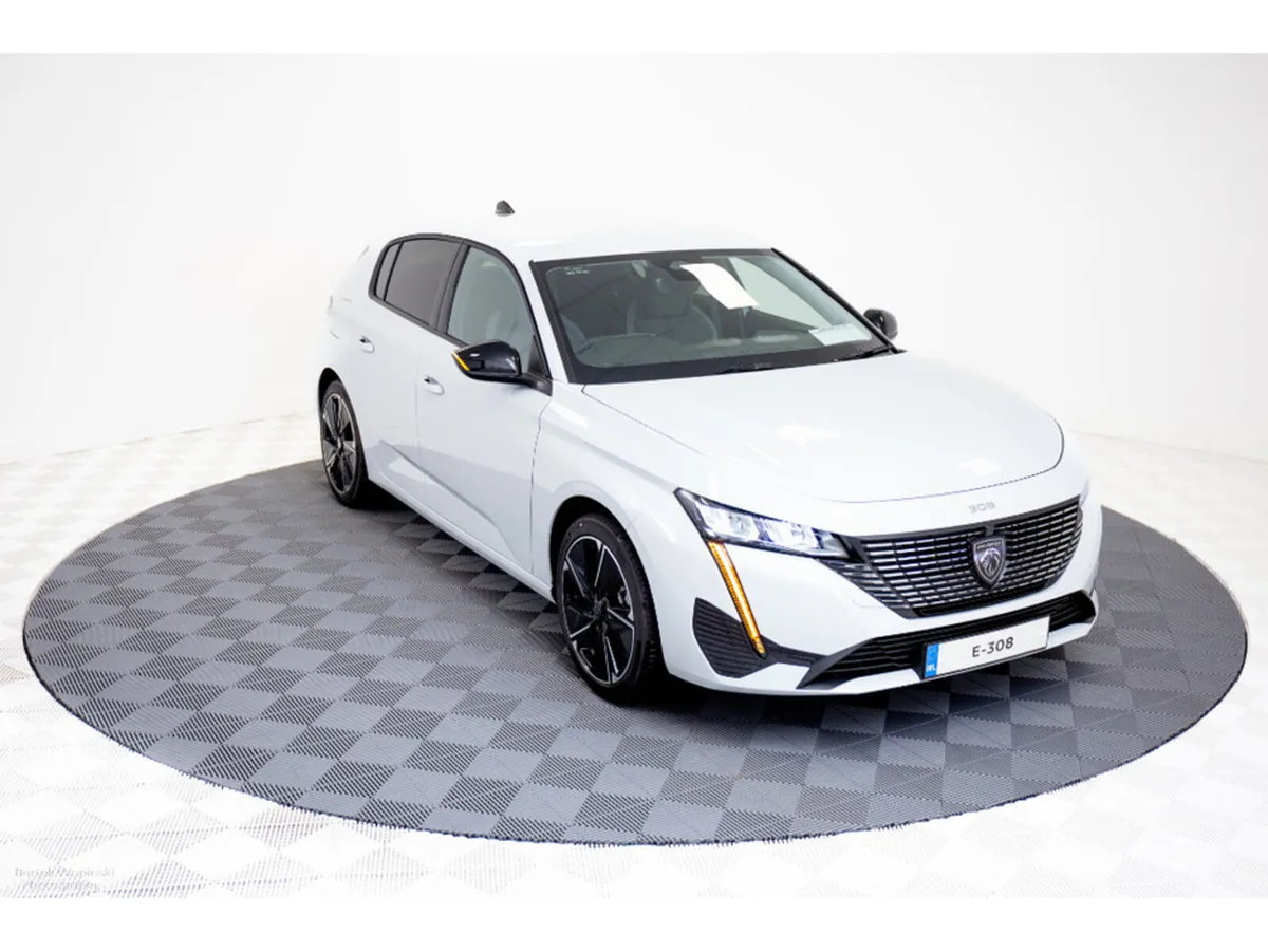 Peugeot 308 E-Allure 54kWh Auto 155HP includes Pro - Image 1
