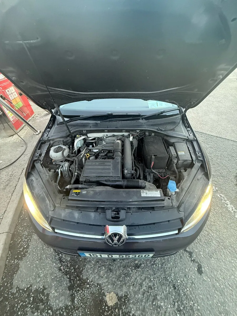 Volkswagen Golf - Image 1