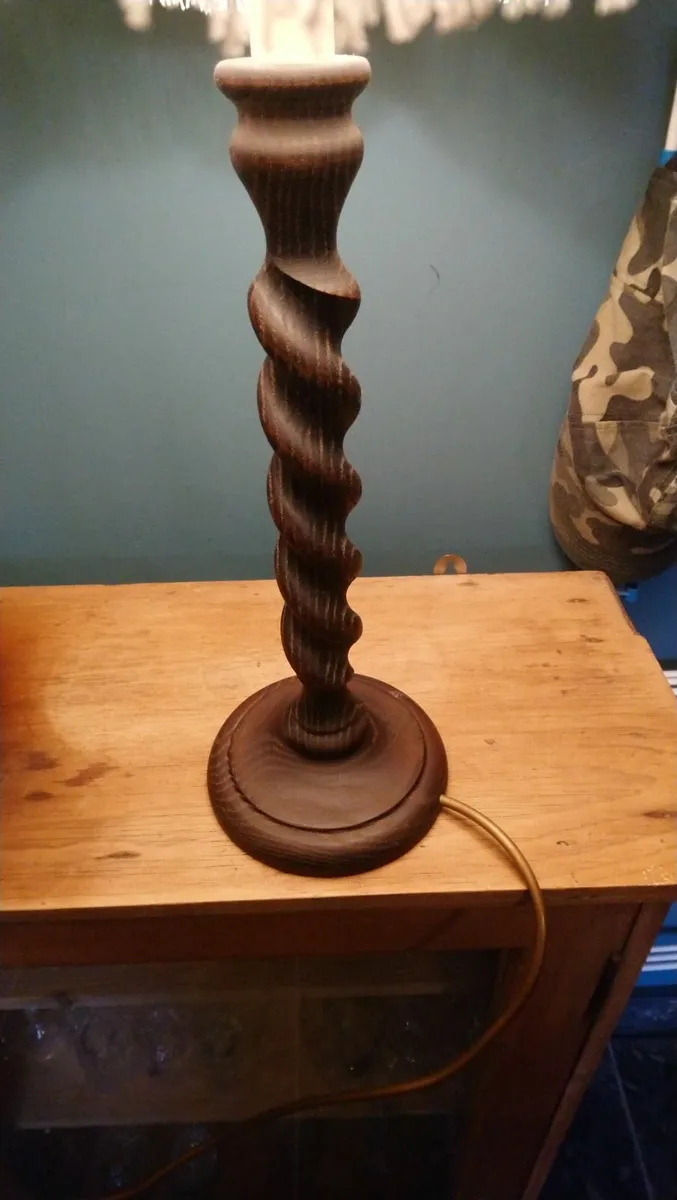 Laura Ashley barley twist lamp. - Image 2