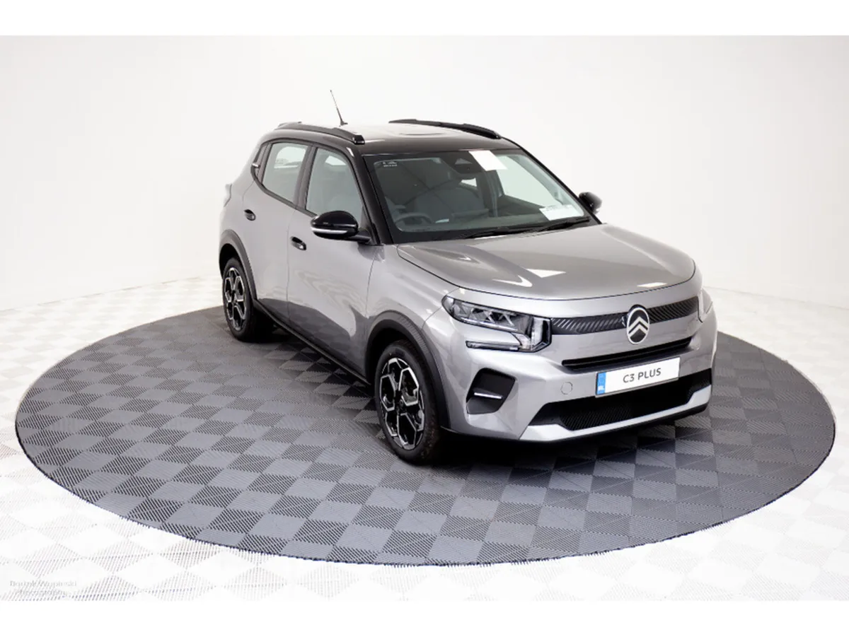 Citroen C3 Plus 1.2 Petrol Manual 100HP Two Tone - Image 1