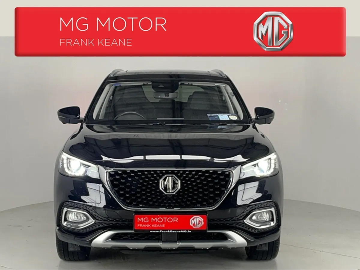 MG HS HSE PHEV - EXCLUSIVE 5DR****RED & BLACK LEAT - Image 3