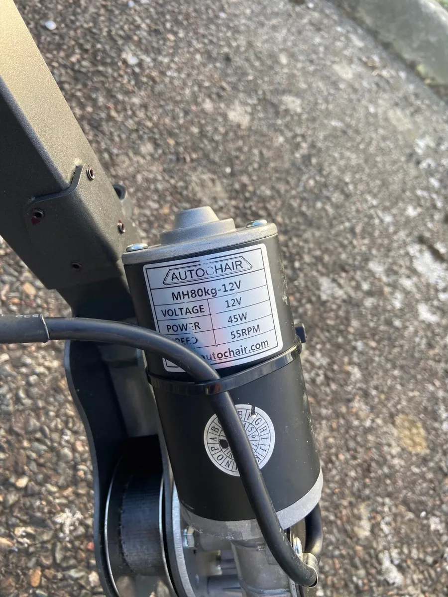 Mobility scooter - Image 2
