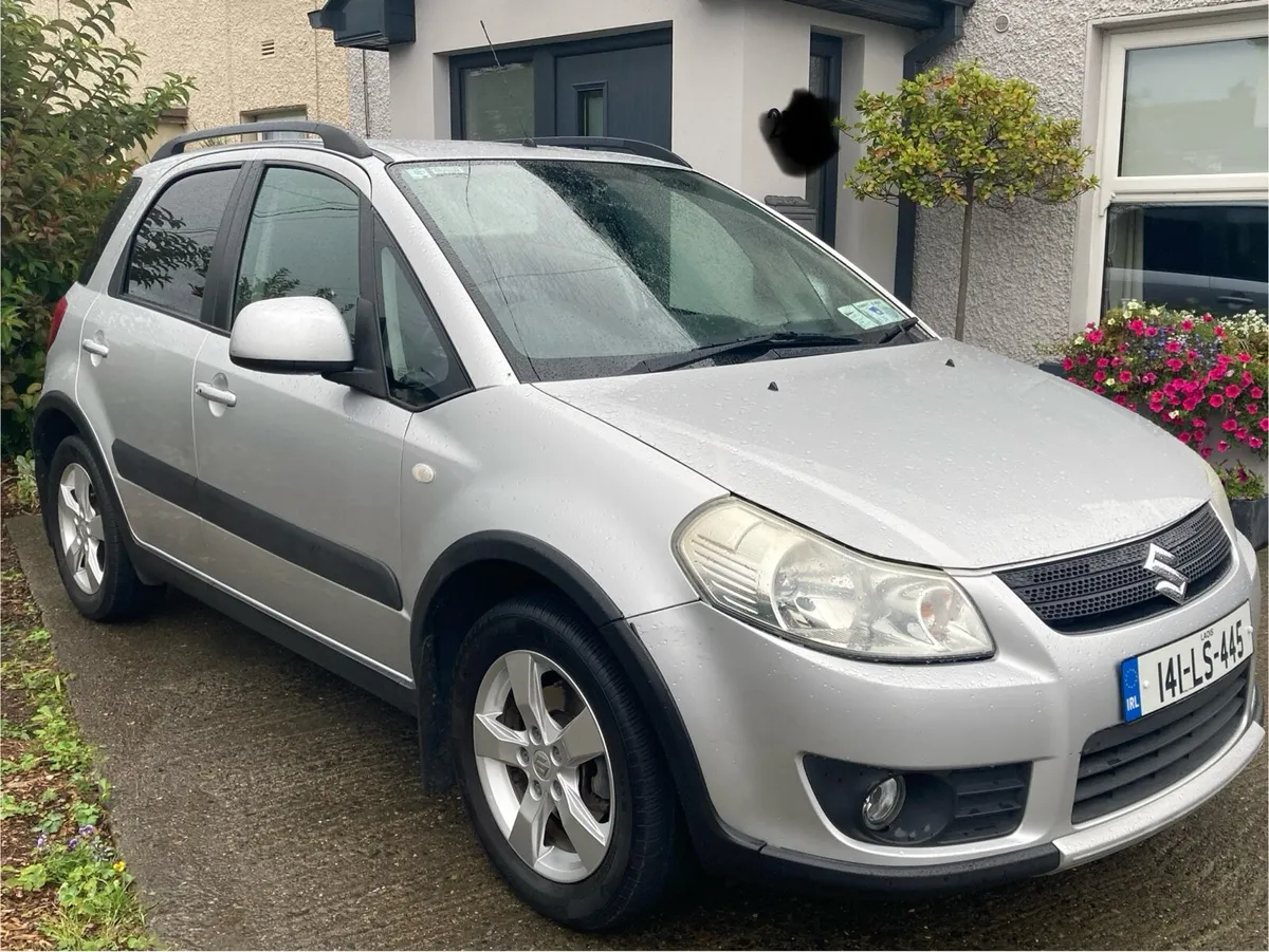 Suzuki SX4 - Image 1