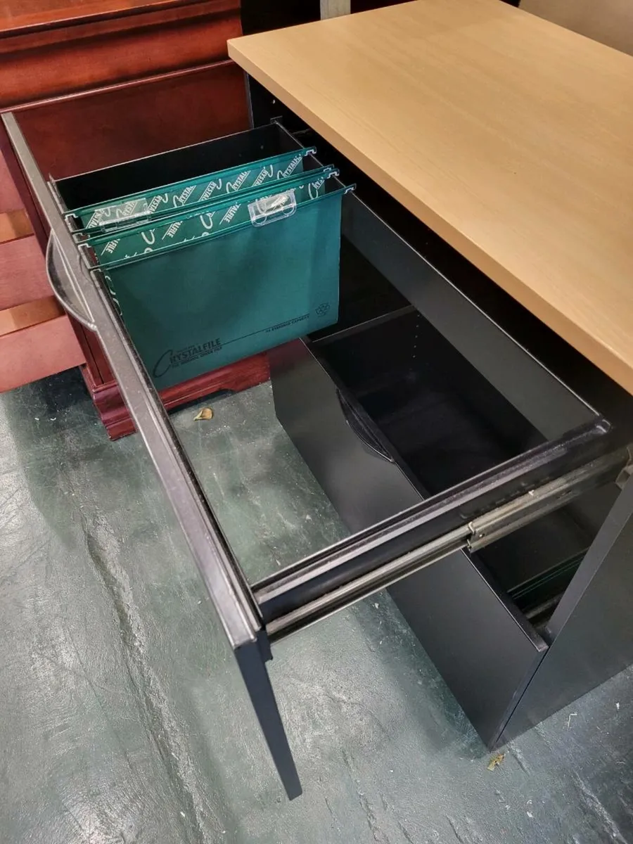 Double Row filing cabinet - Image 3