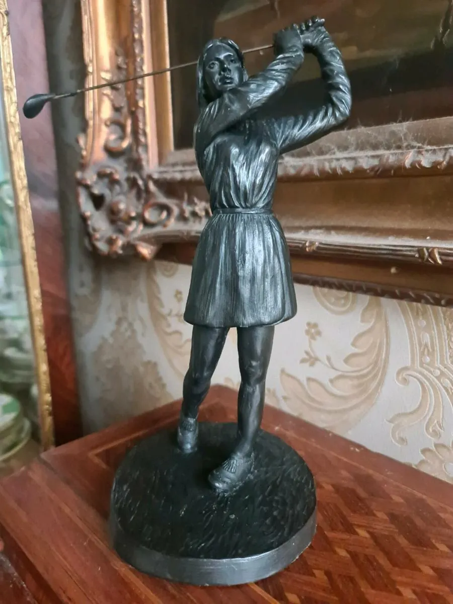 Limited edition Jeanne Rynhart sculpture - Image 4