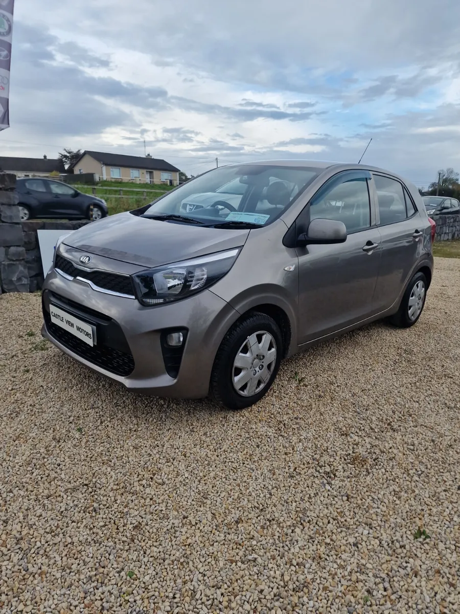 18 Kia Picanto 1.0 Petrol - Image 1