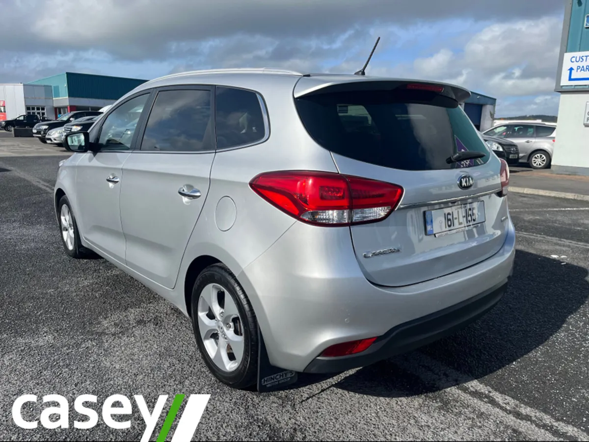 Kia Carens EX PE 5DR - Image 4
