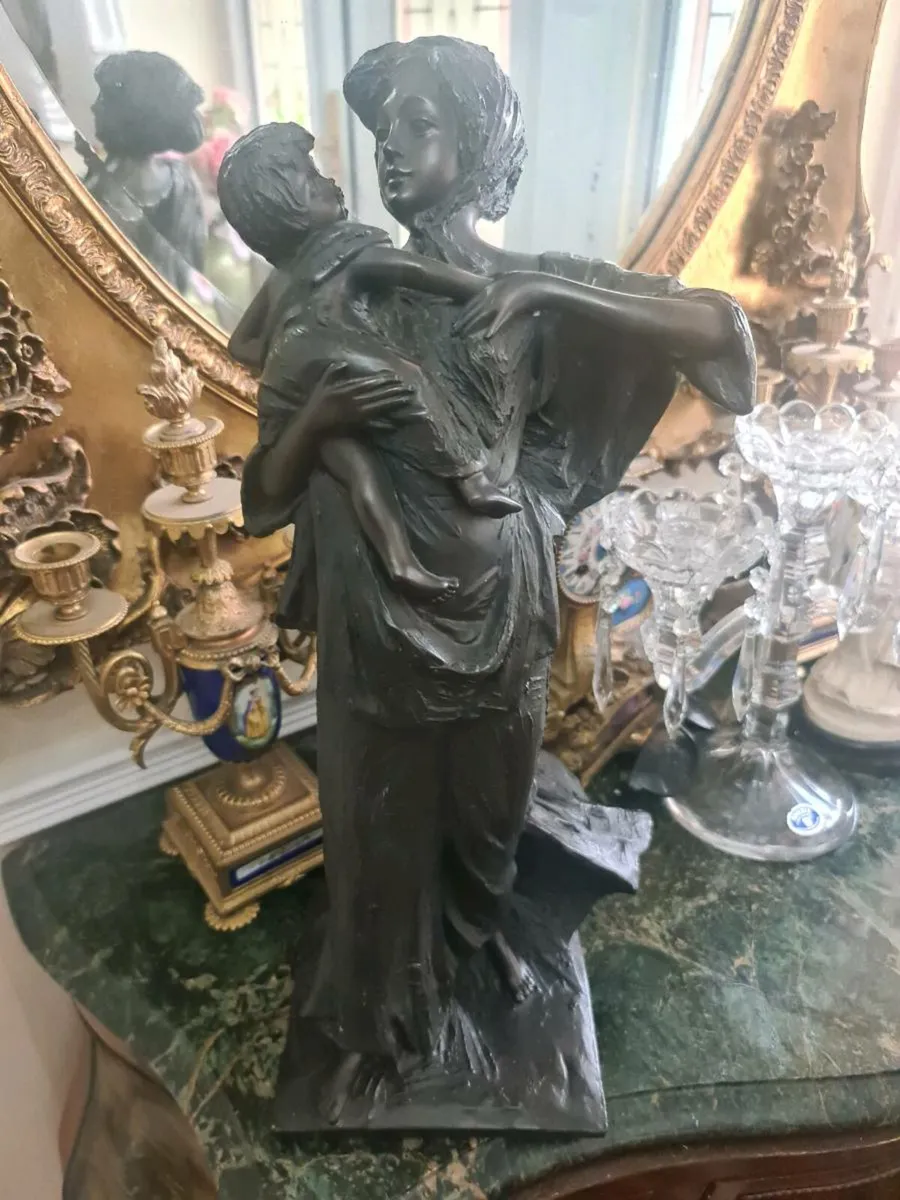 Tall vintage sculpture - Image 3