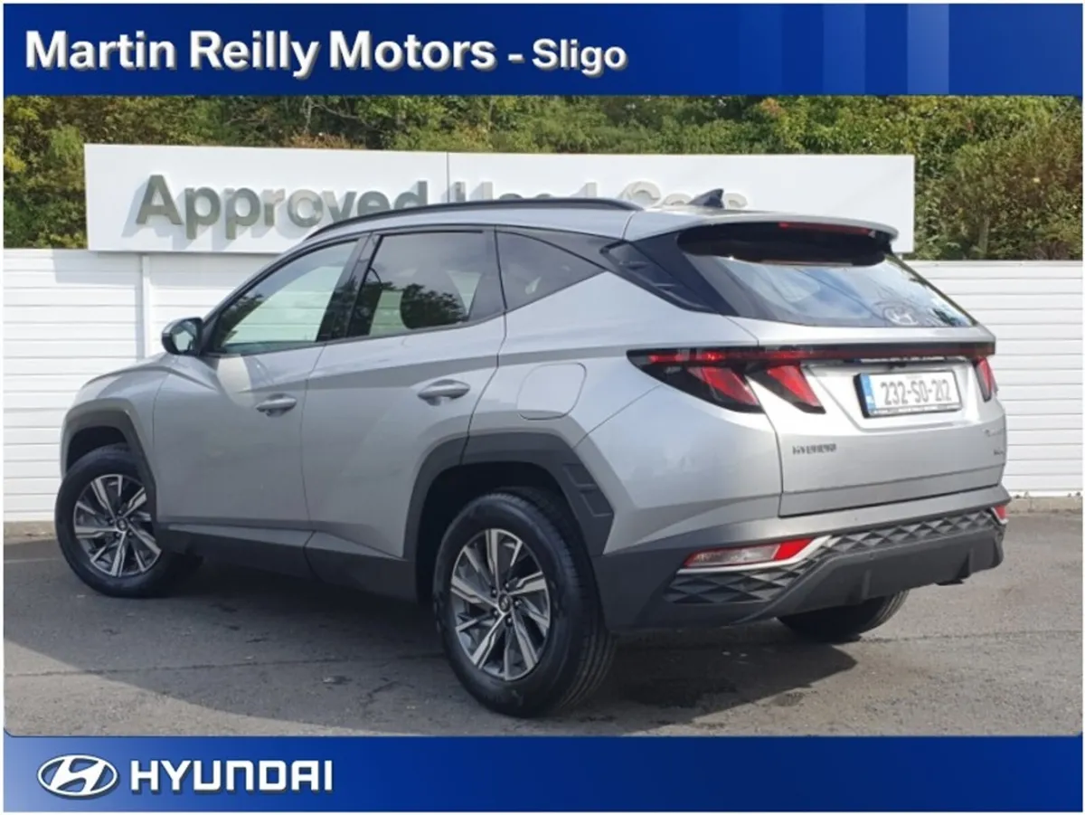 Hyundai Tucson Executive Hybrid - Image 3