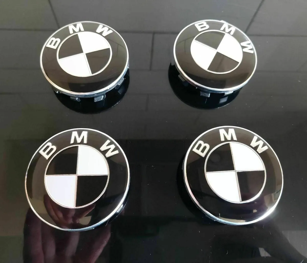 BMW Black Centre Caps (56mm) FREE POST - Image 3