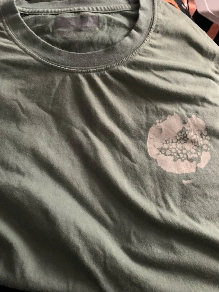 Xl t shirt - Image 2