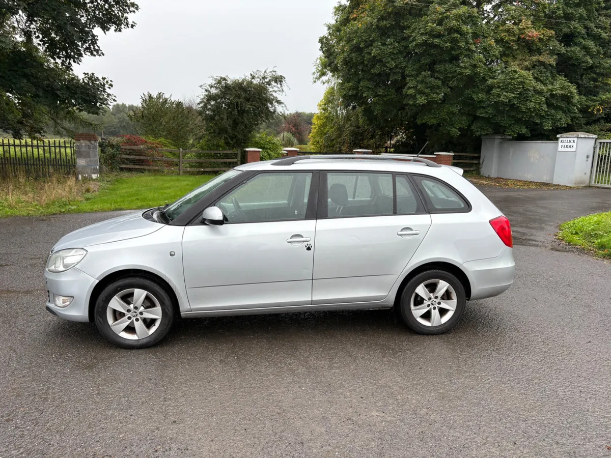 Skoda Fabia 1.2 Diesel Estate!!!Low Miles-Like new - Image 4