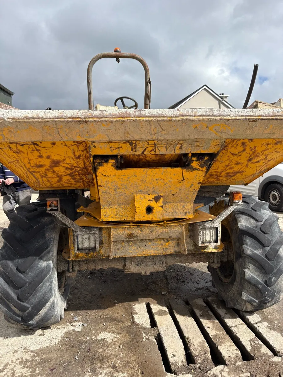 Thwaites 6 tonne - Image 3