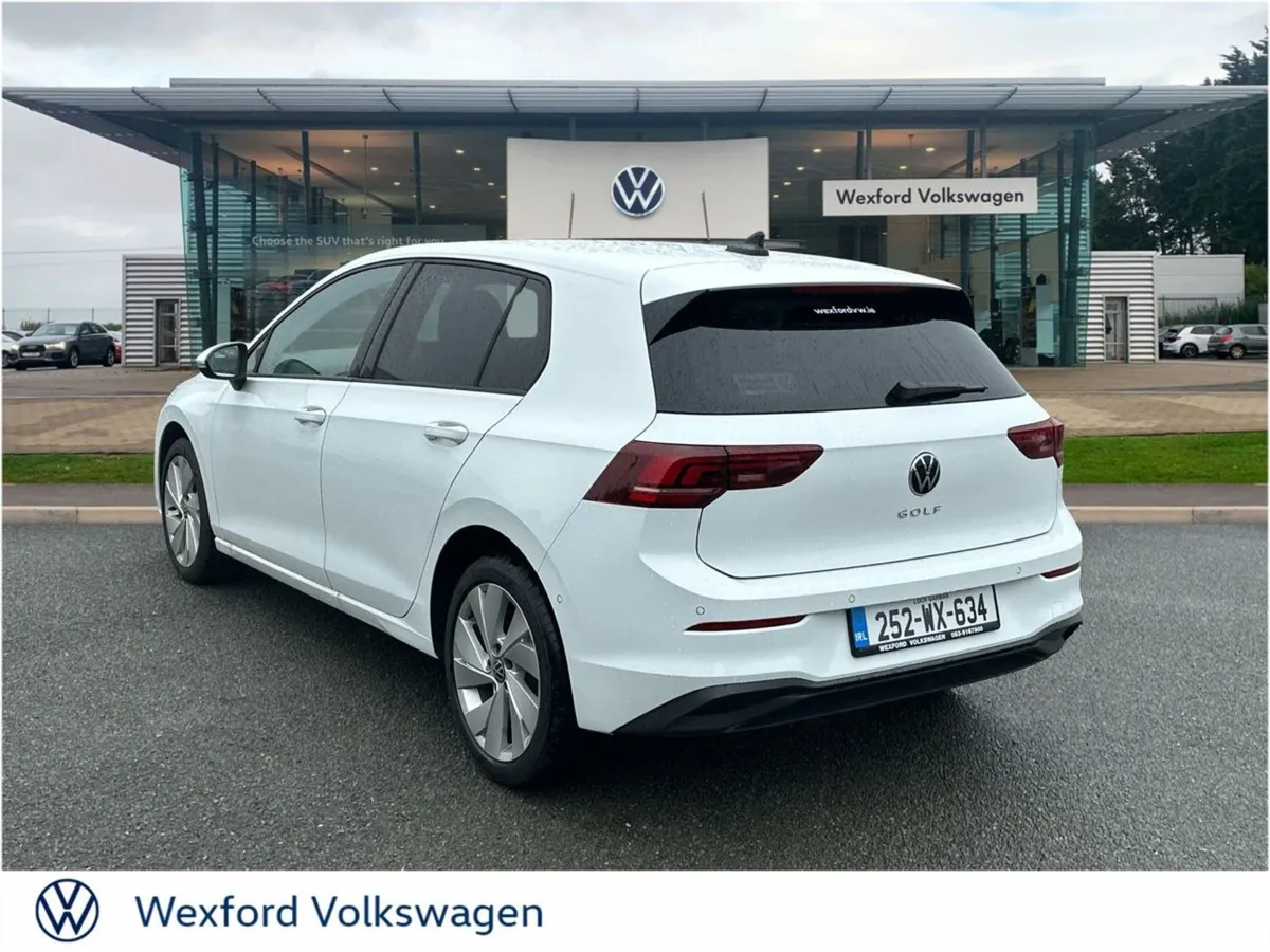 Volkswagen Golf Edition 75 1.5 TSI 116HP Manual - Image 4